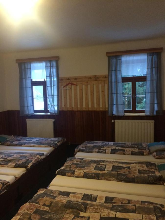 Chata Cert Josefŭv Dŭl Kültér fotó